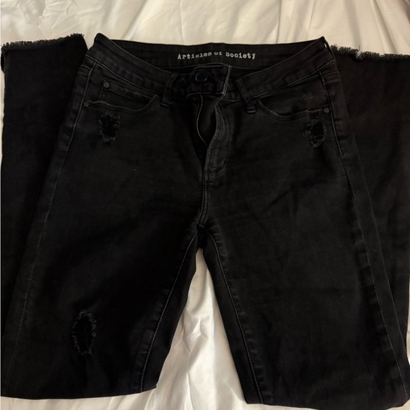 Articles of Society Charcoal Distressed Cropped Jeans - Picture 1 of 3